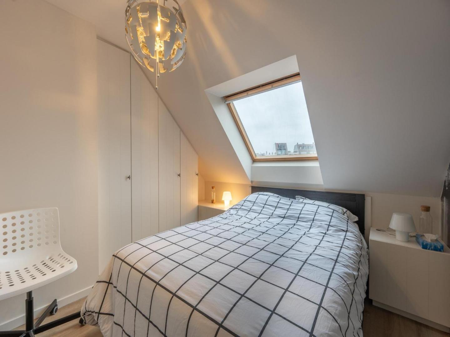 Duplex in Knokke-Heist near the Beach photo 4