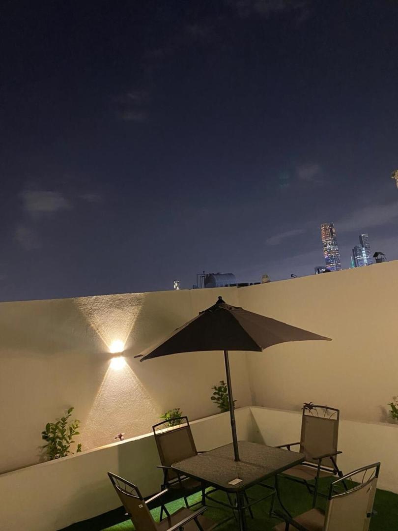 Studio in Al Aqeeq district with outdoor sessionの写真7