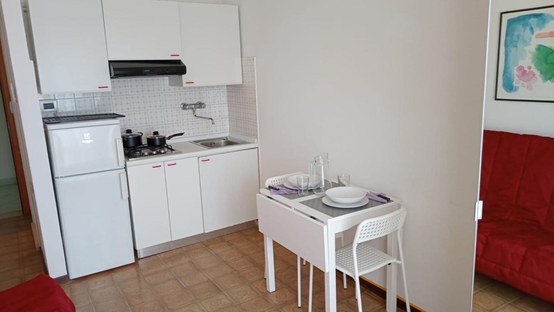 Functional studio flat in a residence in Caorle photo 4