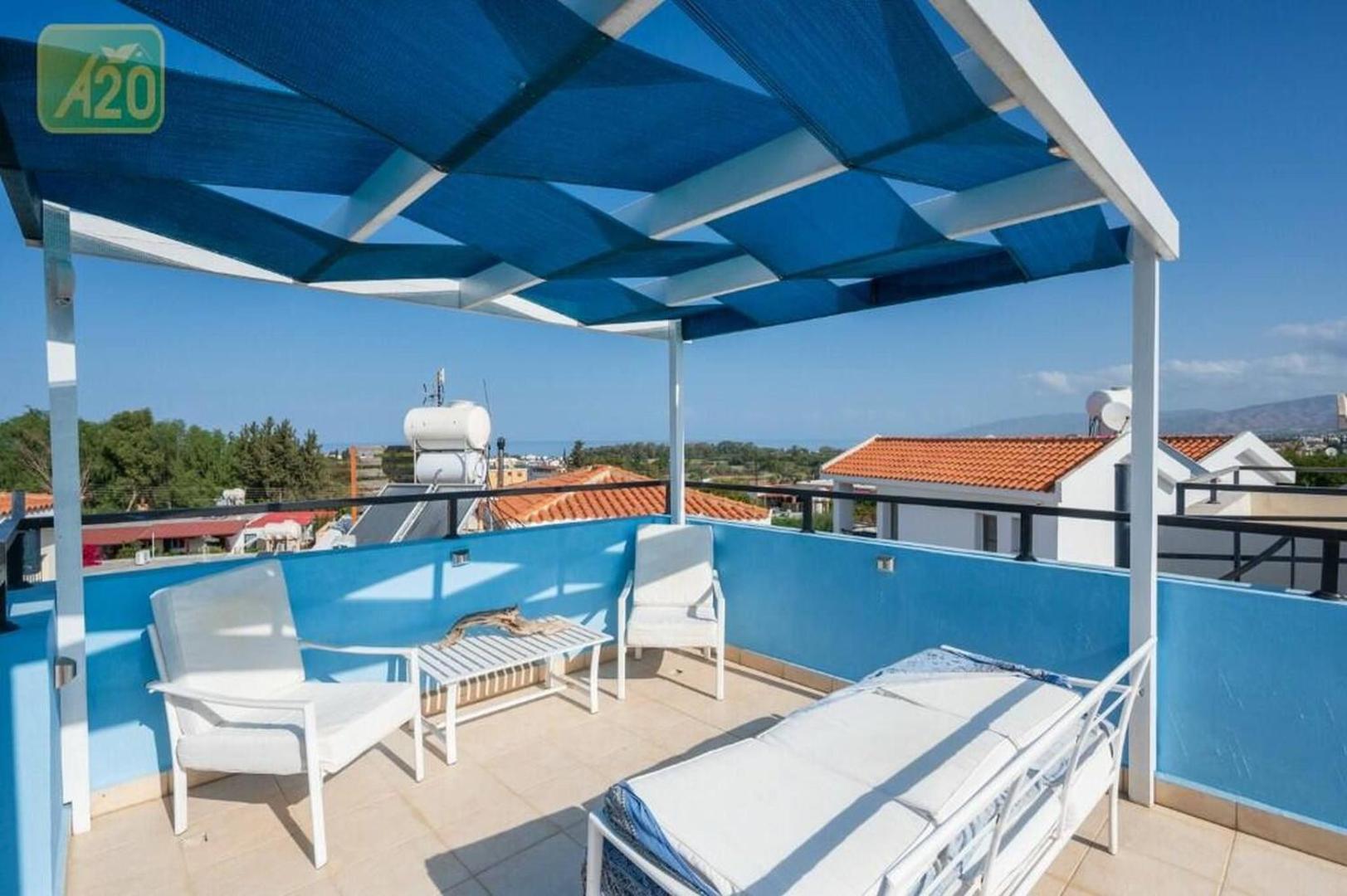 Accommodation with pool and terrace photo 10