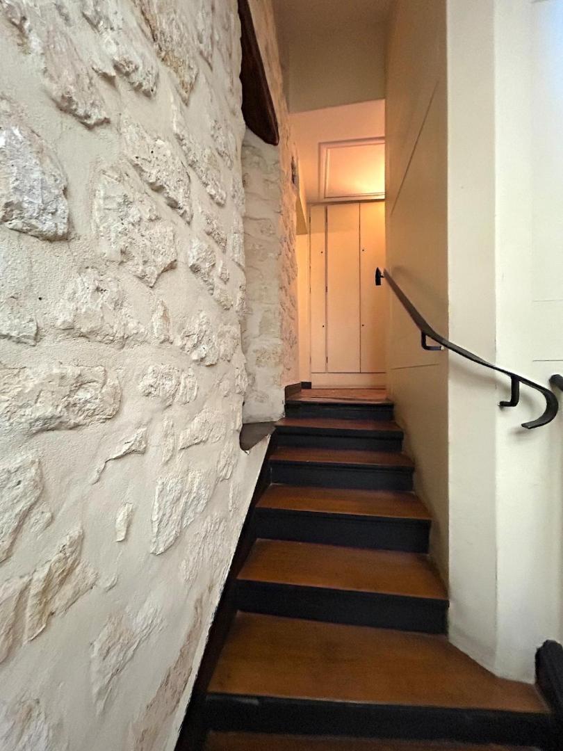 Billede 9: Large studio - heart of Paris