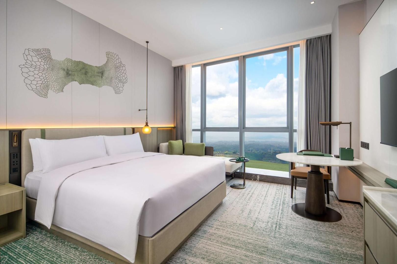 Doubletree By Hilton Guang'An photo 2