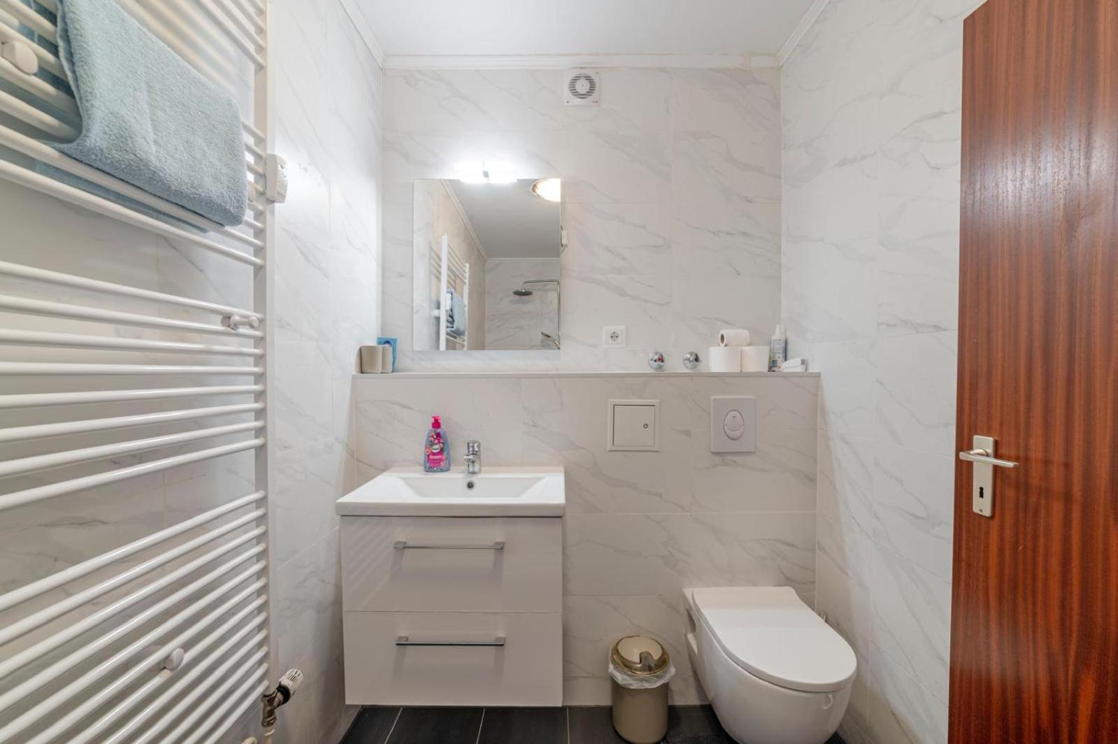 Foto 7: Schöne, möblierte Wohnung mit Balkon und Tiefgarage
