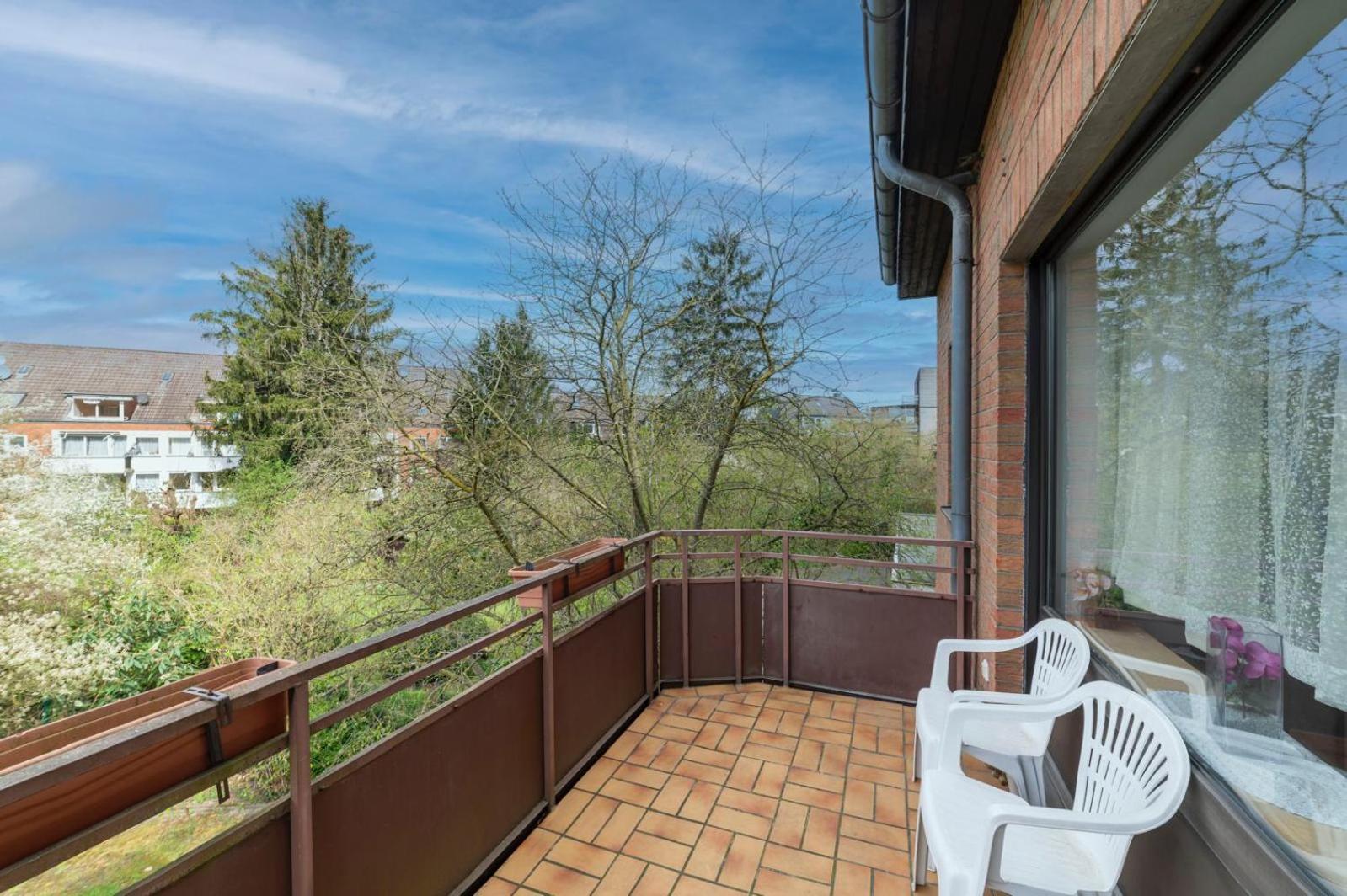 Foto 10: Schöne, möblierte Wohnung mit Balkon und Tiefgarage