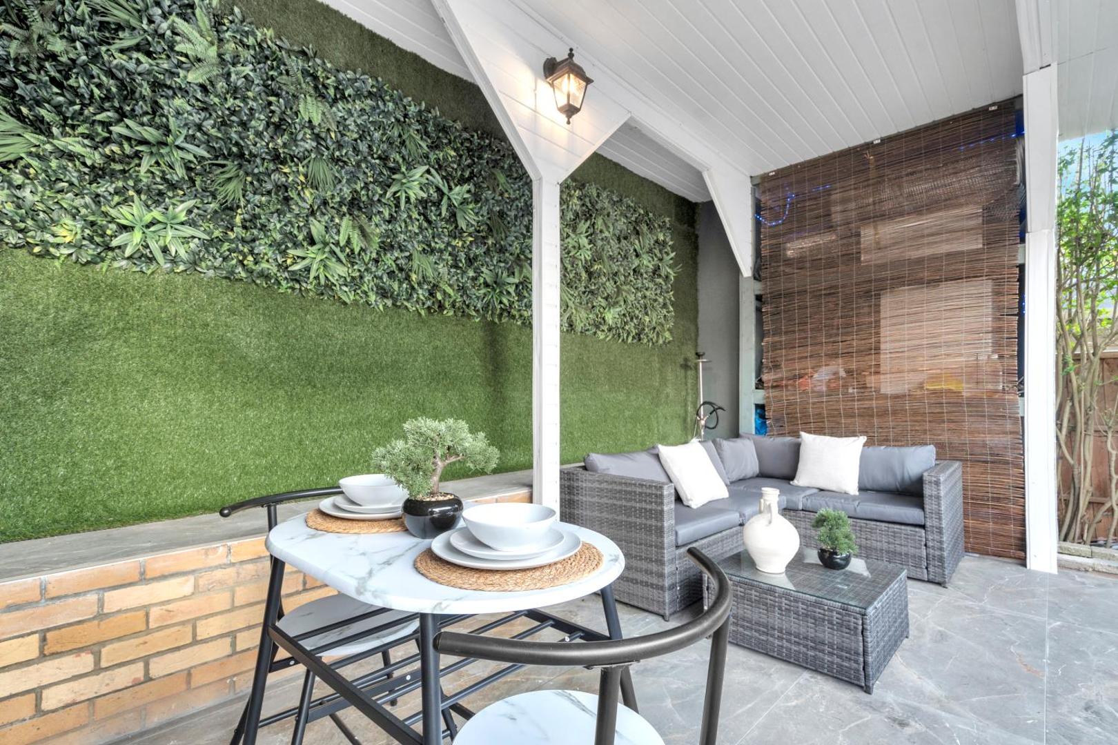 Bild 4: Leaf & Lounge - Free Parking , En-Suite, Near Wembley