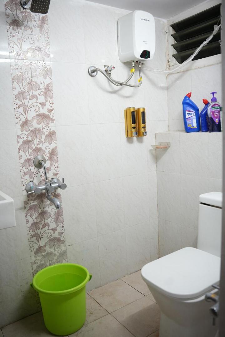 Фотография 10: Flat in Gachibowli, Entire Floor-Your instant home