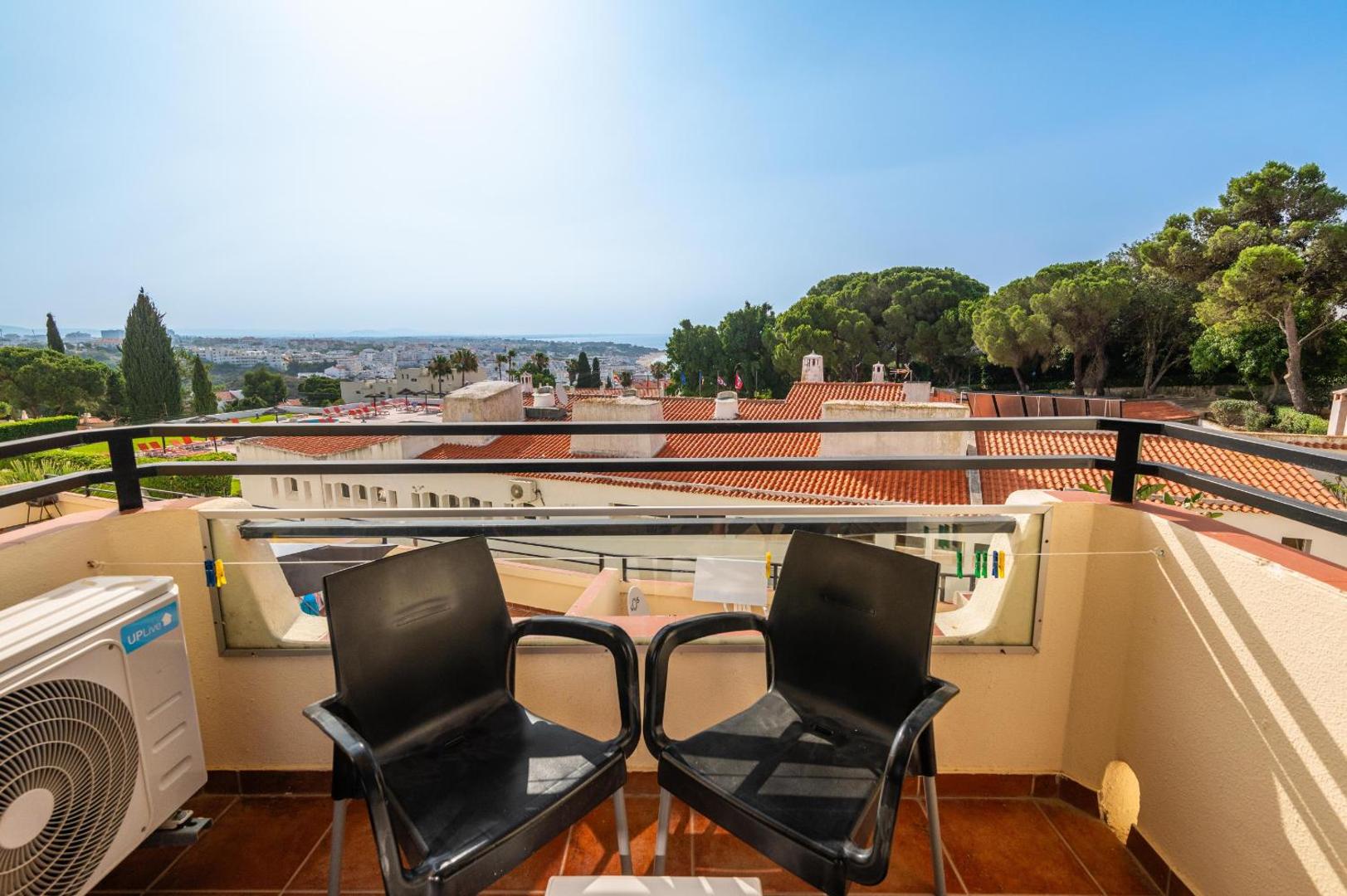 Studio with Sea View - Free Wi-Fi - Pool photo 4