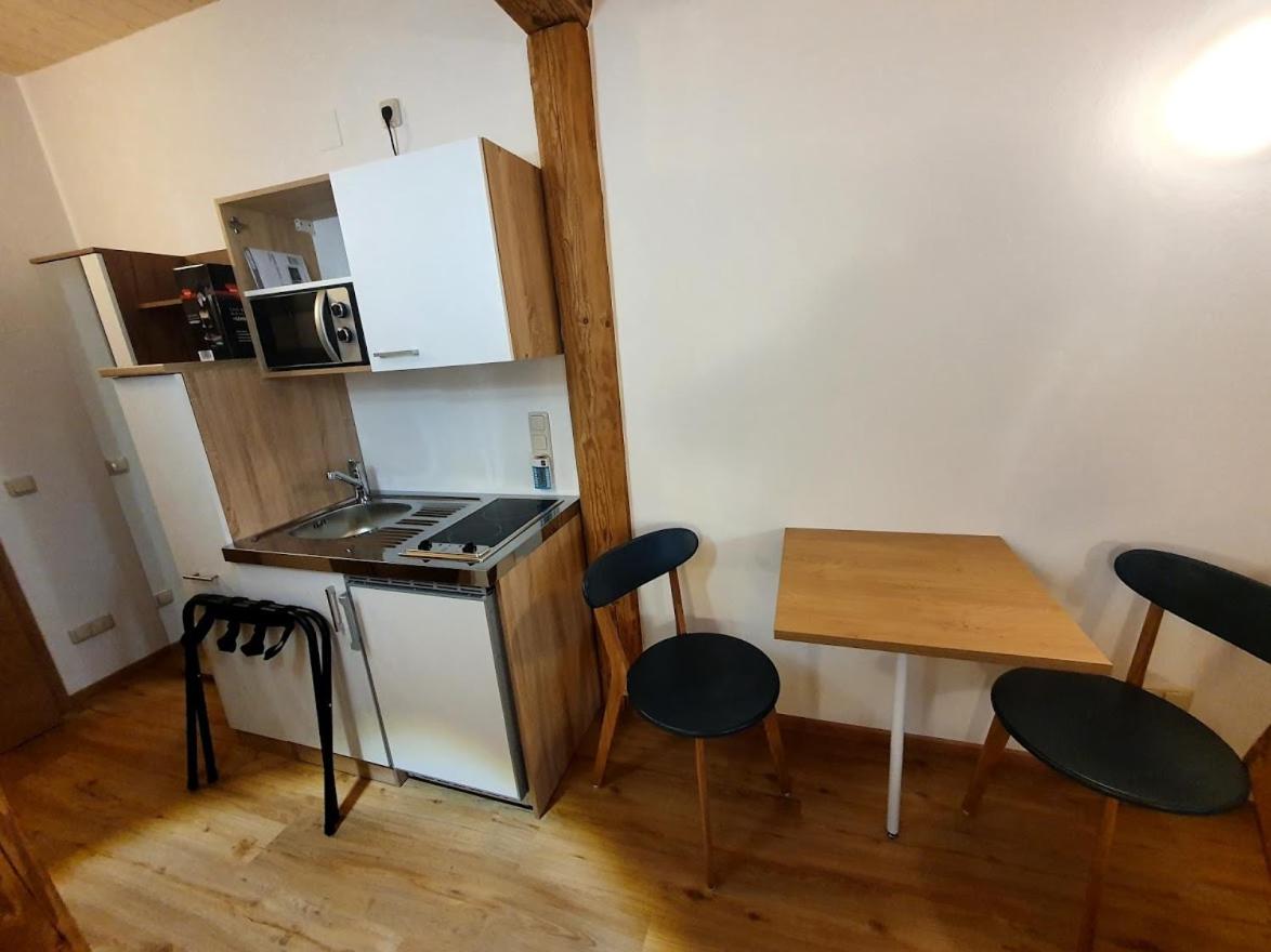Bed & Breakfast photo 3