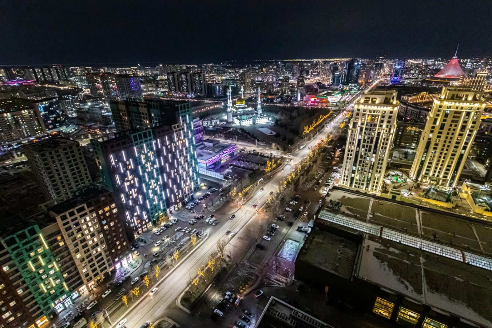Φωτογραφία 2: Studio on Dostyq Street 5 floor 25 - центр Астаны