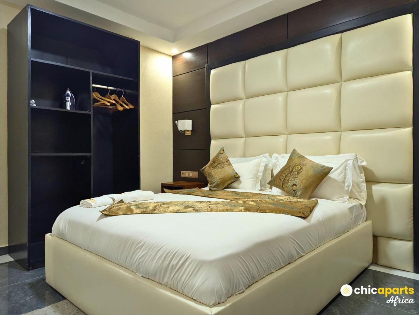 Foto 5: Chic studio with parking near the airport
