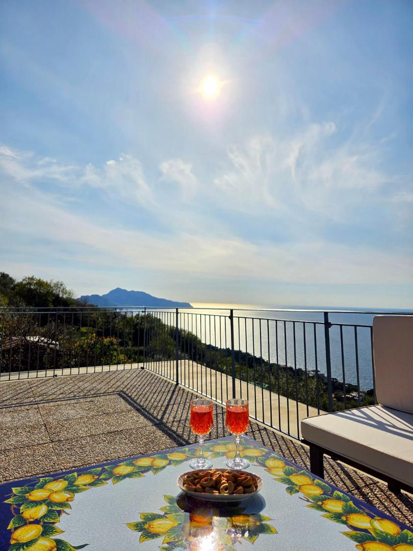 Bilde 4: SUN & RELAX, relaxing location with seaview