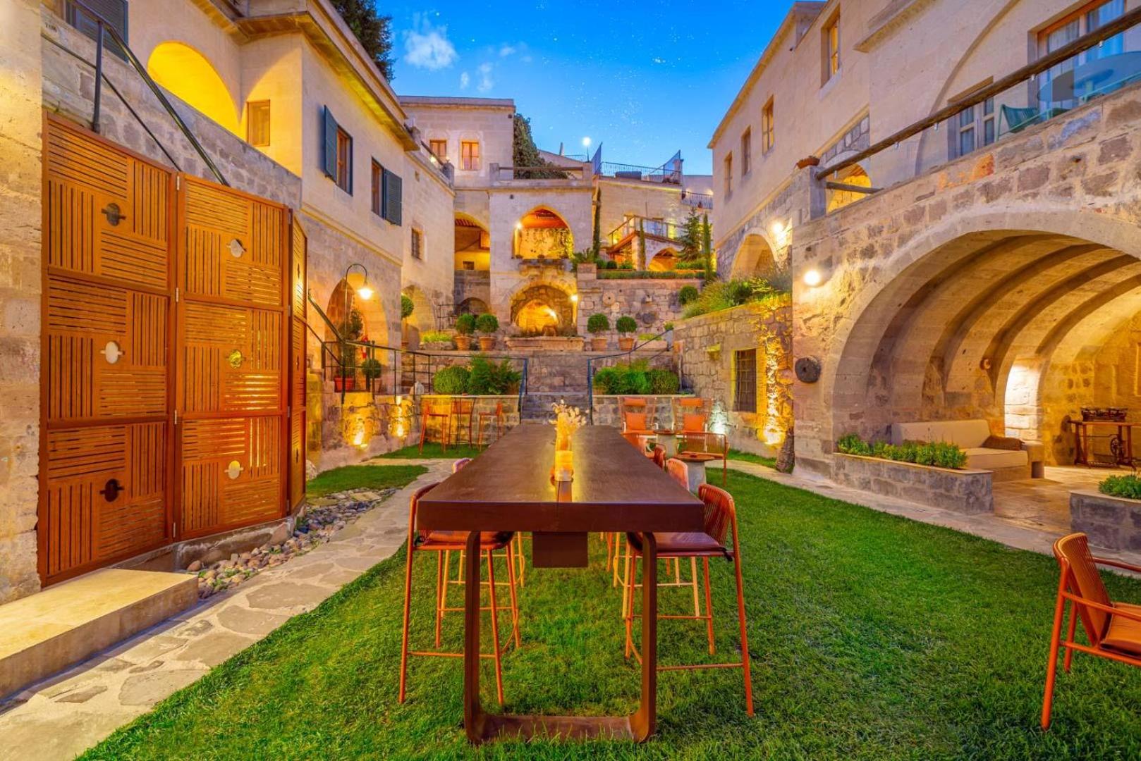 Foto 6: Taskonaklar