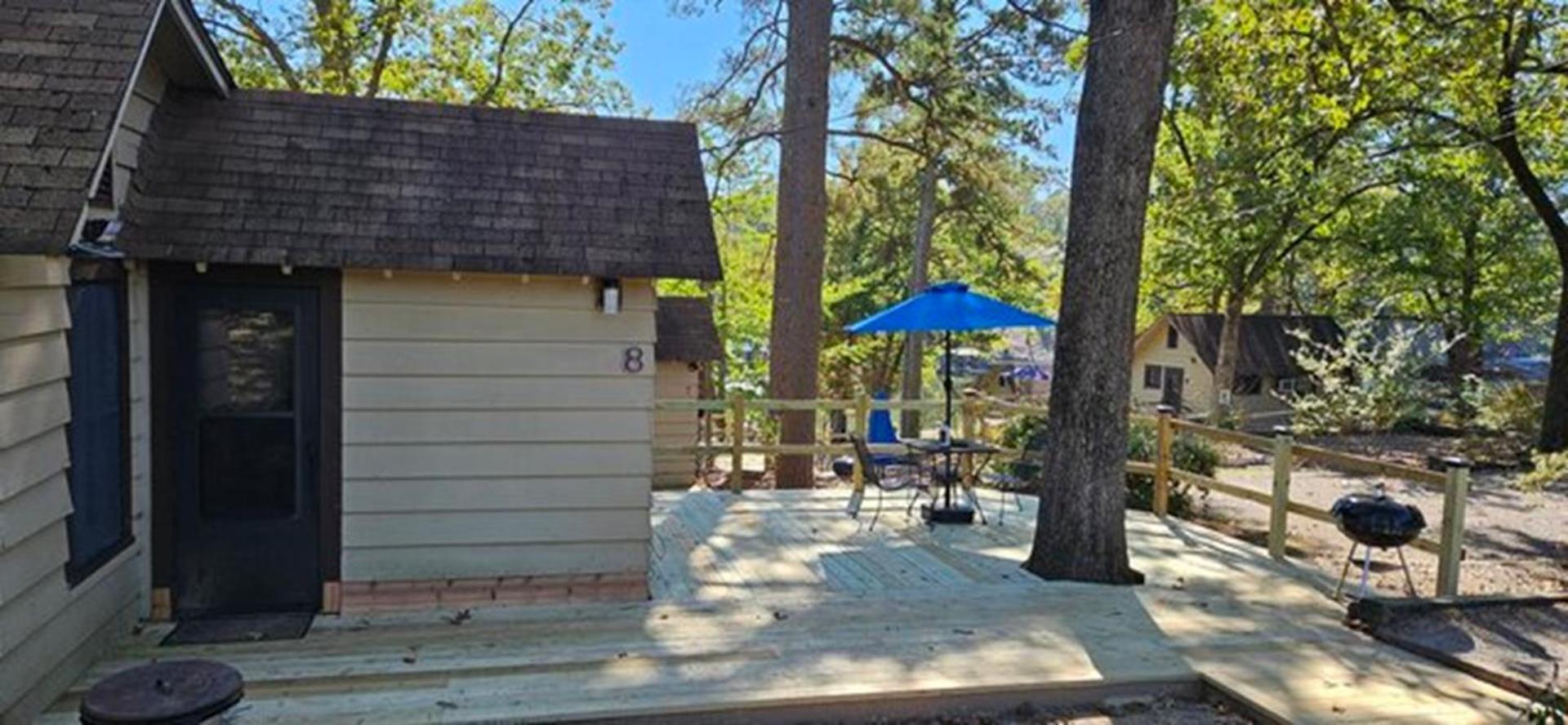 #08 - One Bedroom Lakeview Cottage-Pet Friendlyの写真2