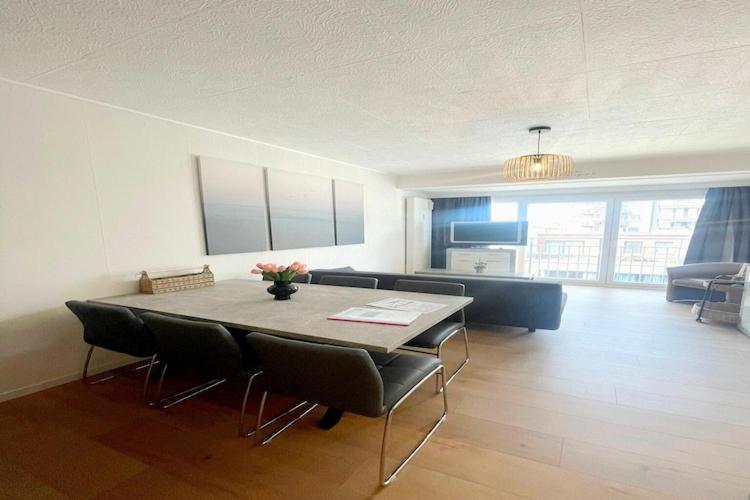Kuva 10: Studio in Belgium near the Beach