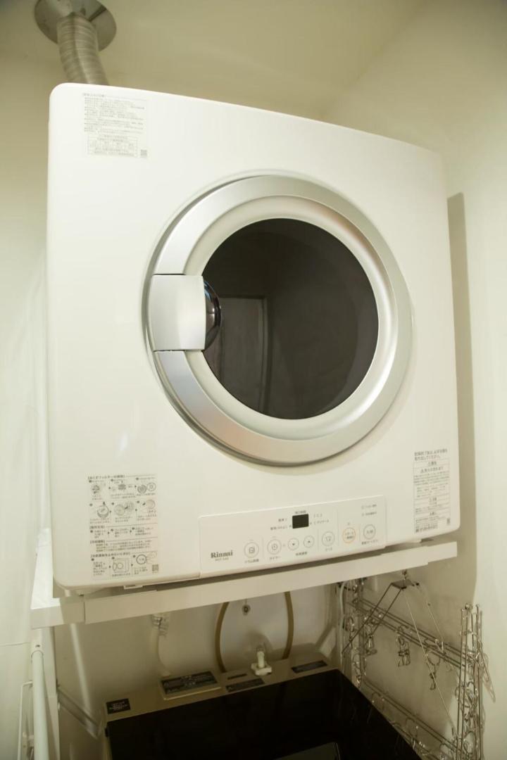 Foto 2: アーモンド石垣