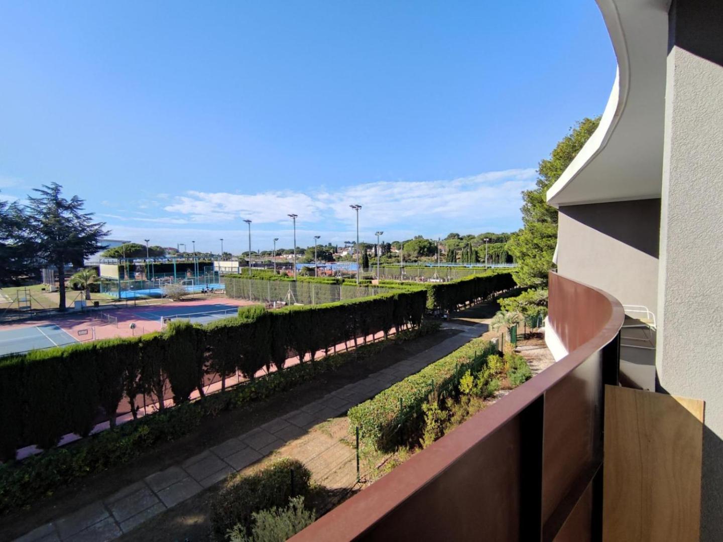 Foto 10: Studio 218, WELLNESS Cap d'Agde, Centre de Tennis