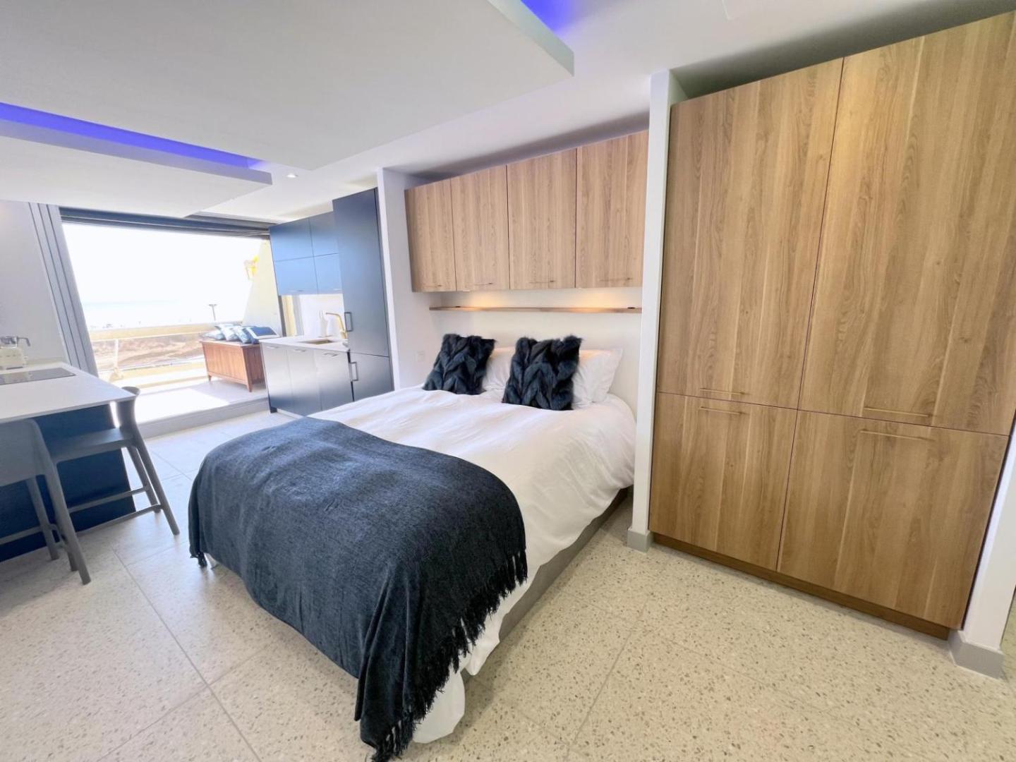 Photo 3 : Studio 210, Héliopolis AB, Village naturiste