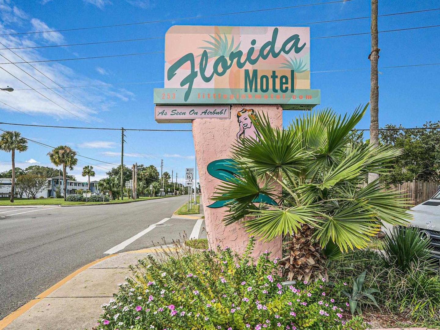Billede 10: Step Back in Time- Golden Era Retro Motel