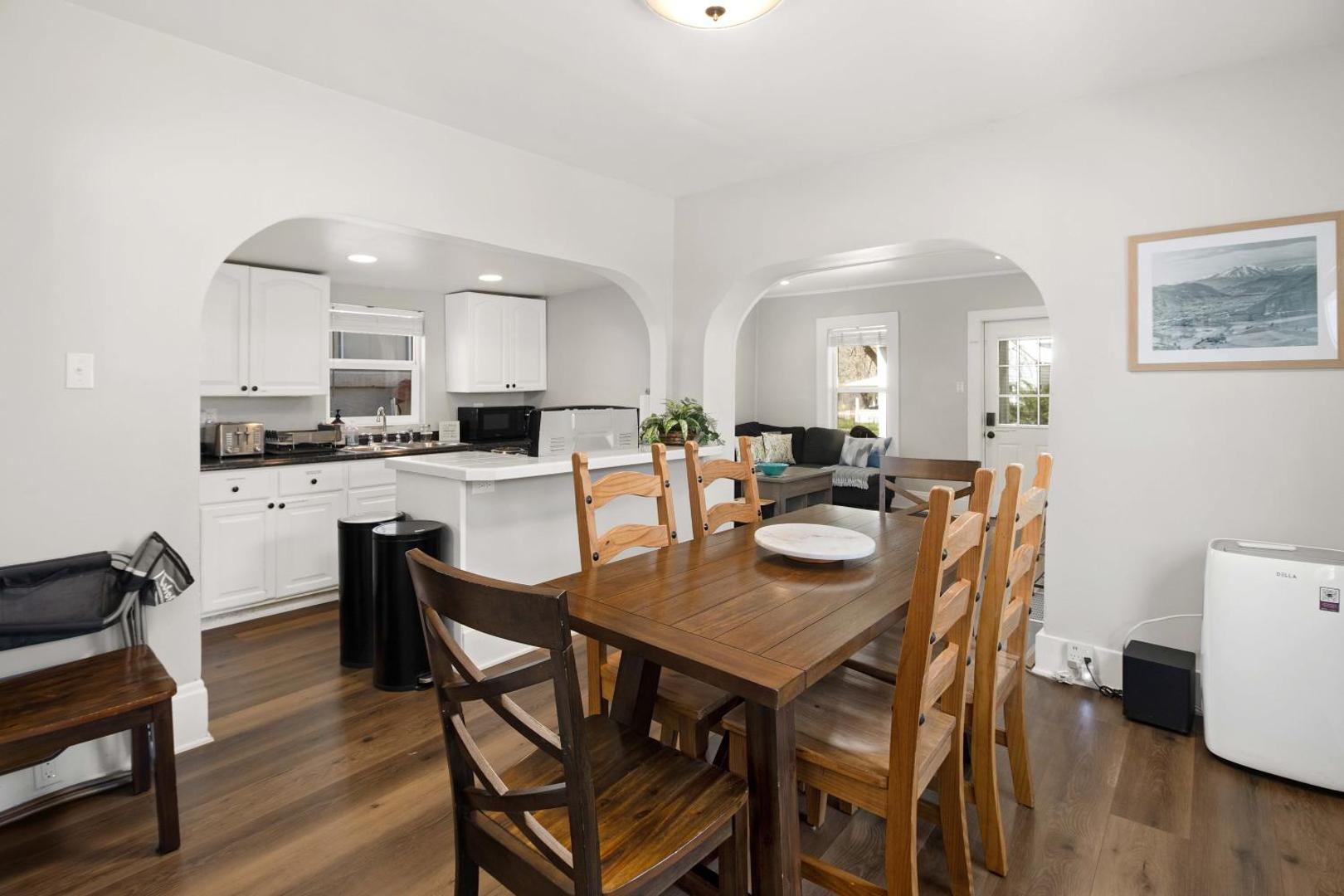 Billede 8: Charming, Historic! Walking Distance to Town!