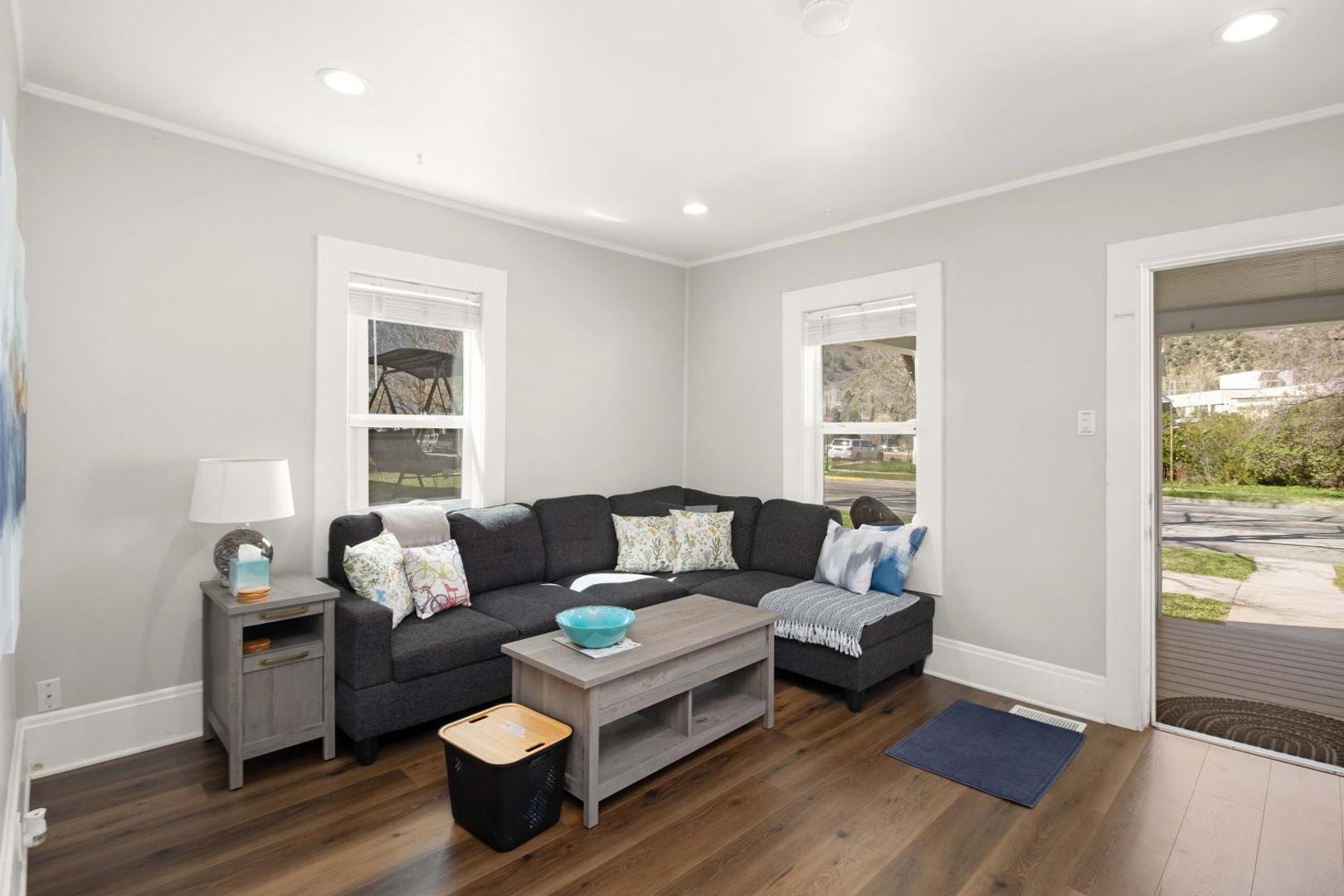 Billede 4: Charming, Historic! Walking Distance to Town!