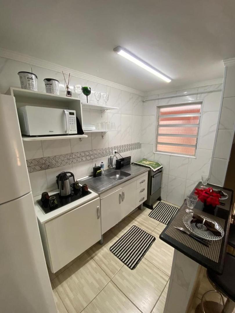 Фотография 4: - Studio - com ar condicionado-5 Hospedes, a 50 metros dos melhores bares e restaurantes com musica ao vivo 3 quadras da Praia