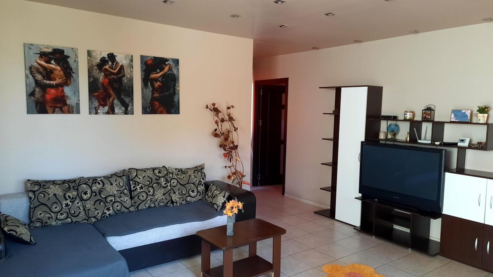 Фотография 2: Spacious, modern condo in new villa - sleeps 6