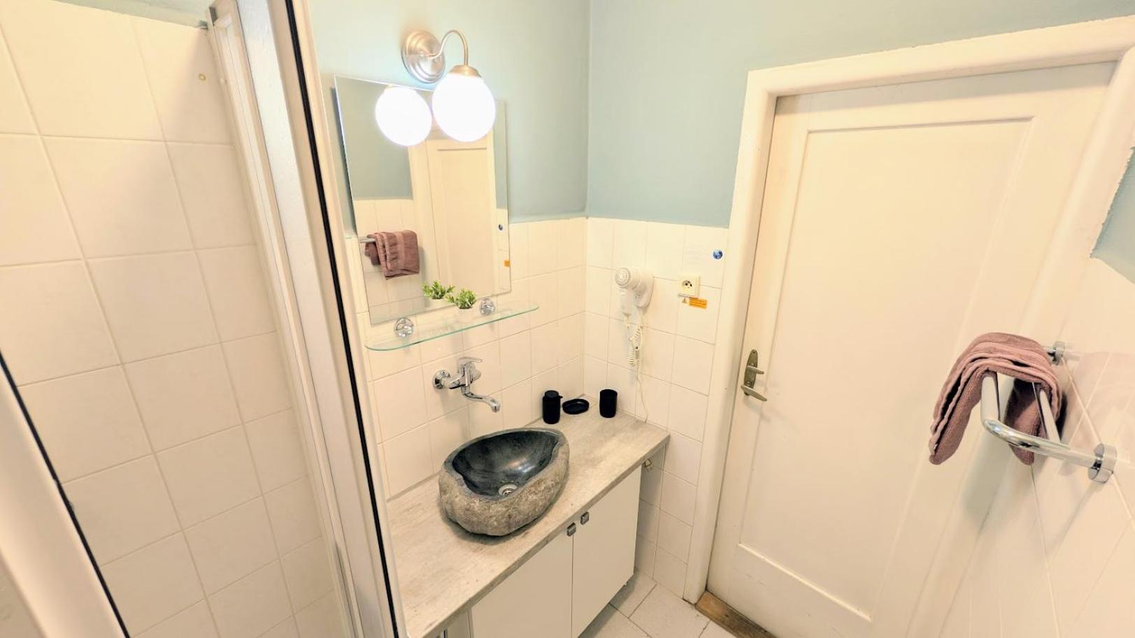 Flat in Zizkov -204-的照片7