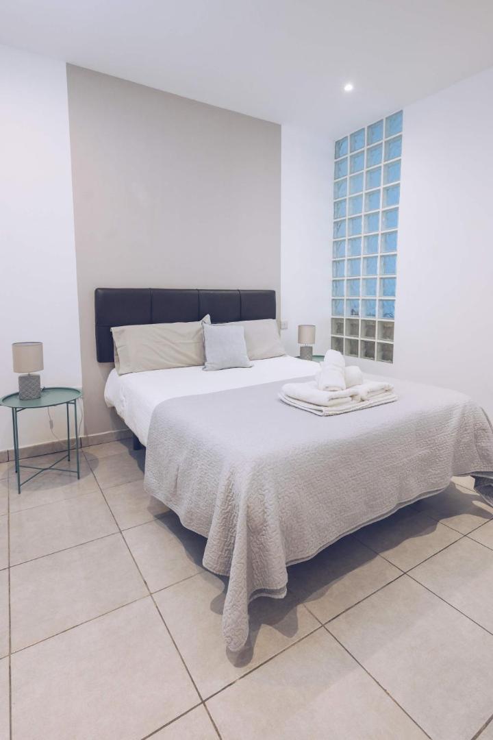 Фотография 6: 2BR in the Zoko contemporary and convenient