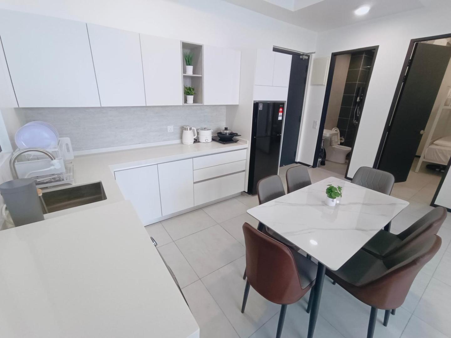 Φωτογραφία 6: Infinity Pool, Urban Suites, Georgetown, 2 Car Parks by Star Home