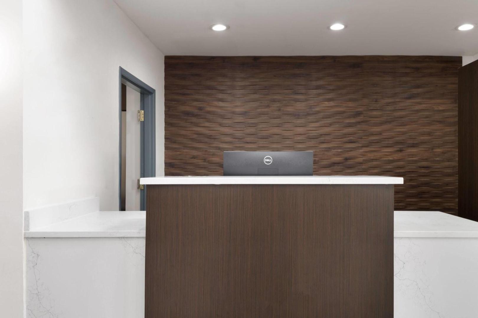 Foto 7: Wingate by Wyndham Savannah Gateway