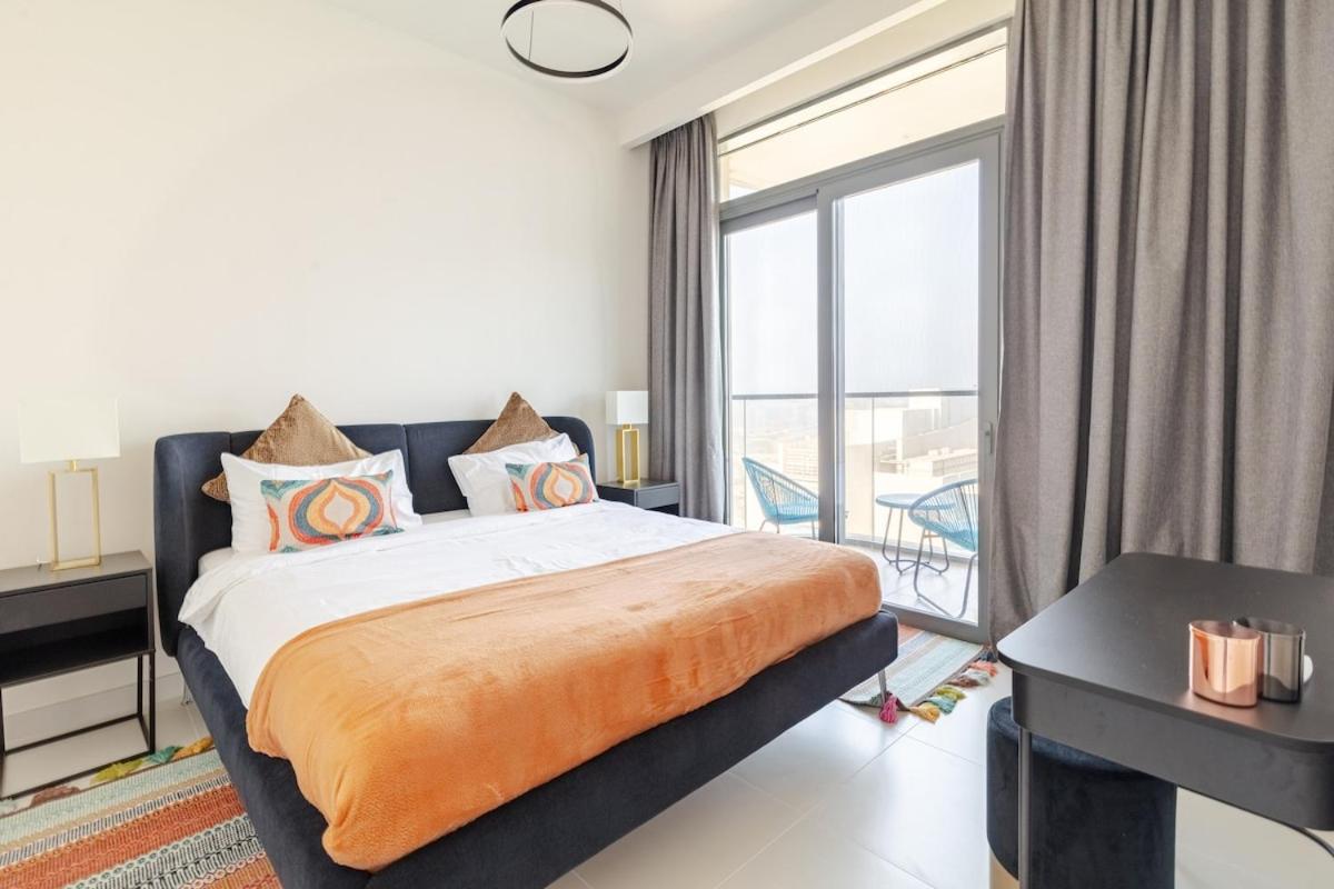 Billede 2: 2BR-Beach Access - Stunning Marina&Palm View