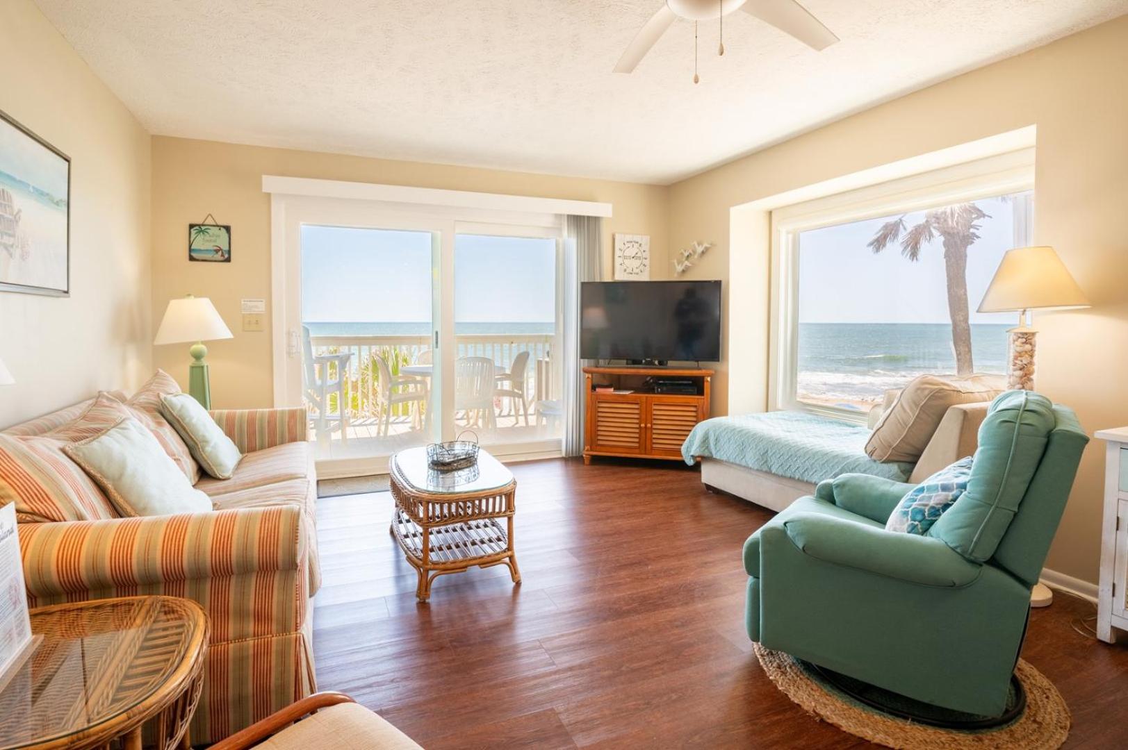Foto 9: Oceanfront with Pools - Ocean Dunes 2007