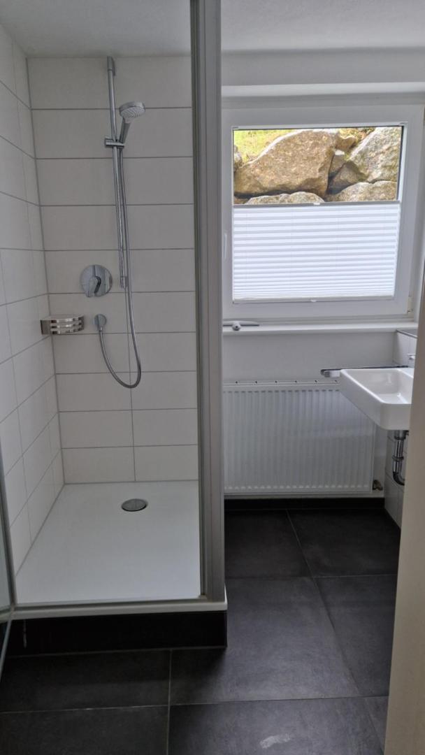 Foto 2: FEWO klein mit Garten