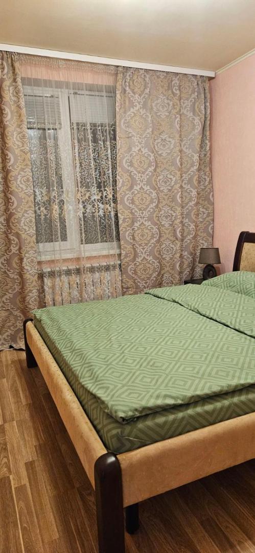 Fotografie 7: 2 кв супермаркет Рост Нескоренних 19