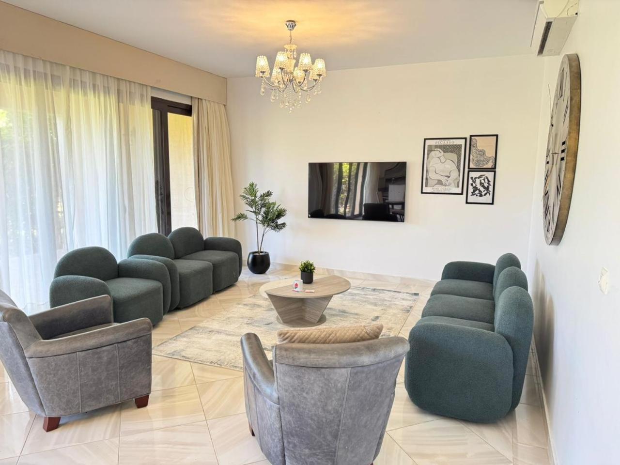 Billede 8: Marassi - Luxurious Twin House with Garden