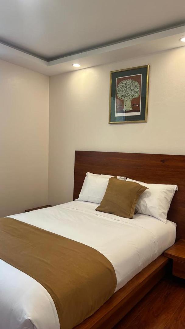 Foto 2: Located in the Heart of Quito