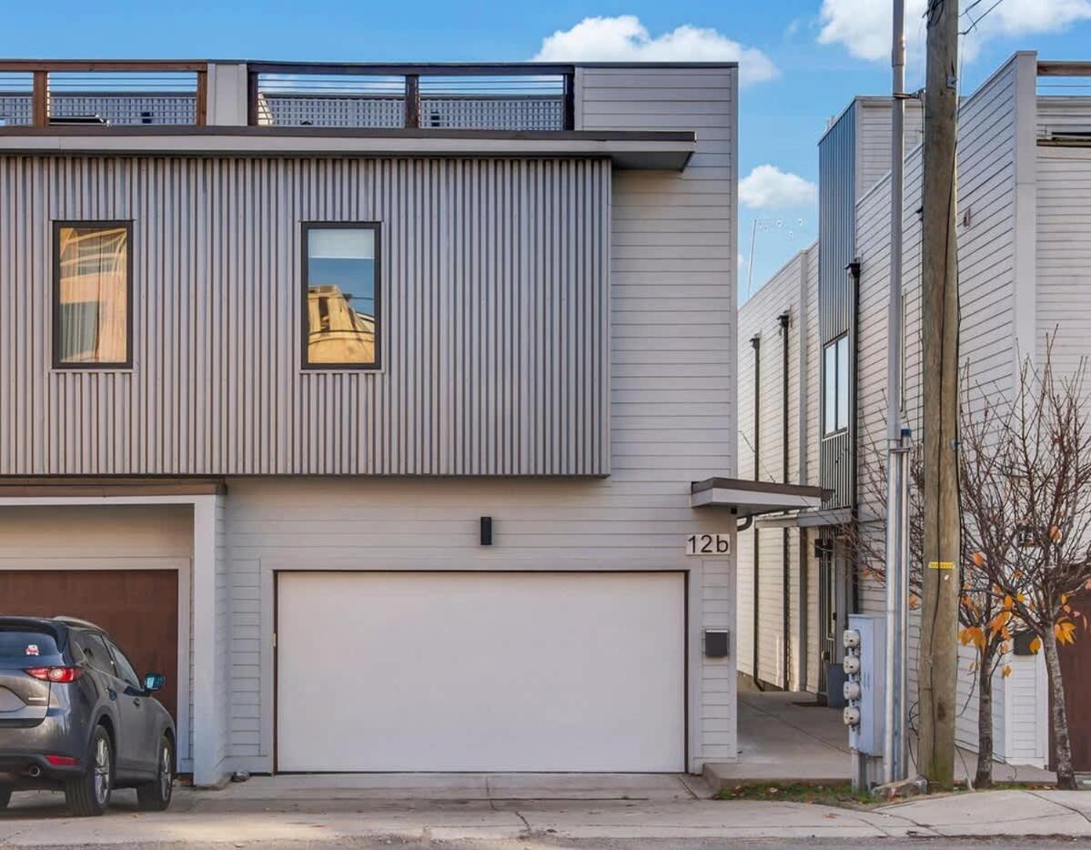 Foto 8: Side by Side Era Houses - Hot tubs - Rooftop views