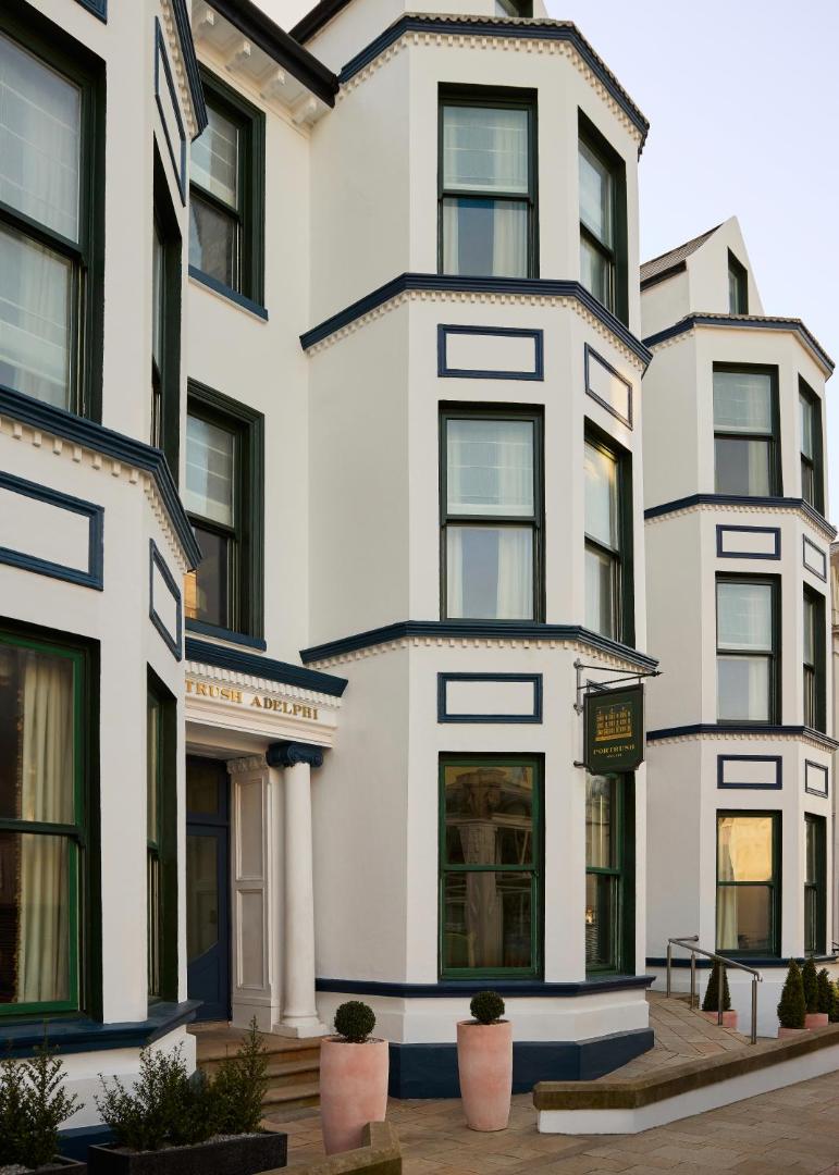 Foto 2: Portrush Adelphi