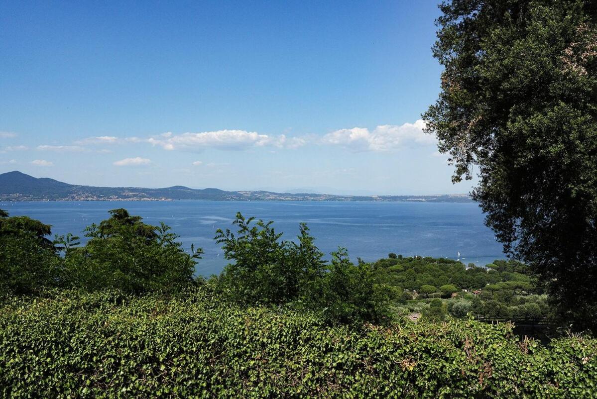Foto 9: Unique - Monti district - lake view