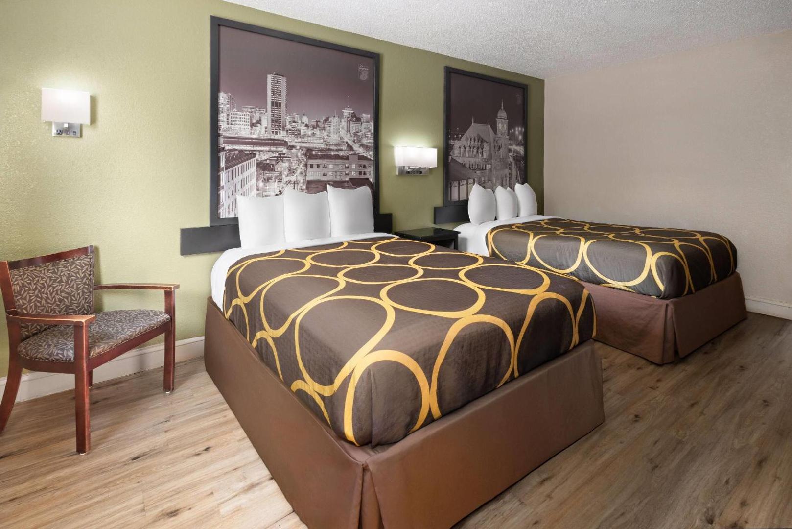 Billede 2: Super 8 by Wyndham Richmond Midlothian Turnpike