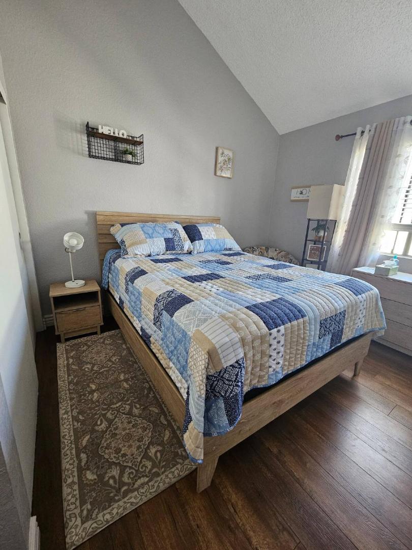 Kuva 3: Minsa - Peaceful Home near LAX DTLA & Free Parking
