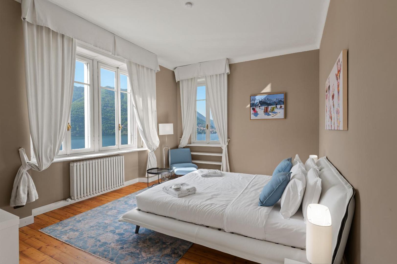 Fotografia 6: Ruby Como Villa with Lake View By Petra Luxury