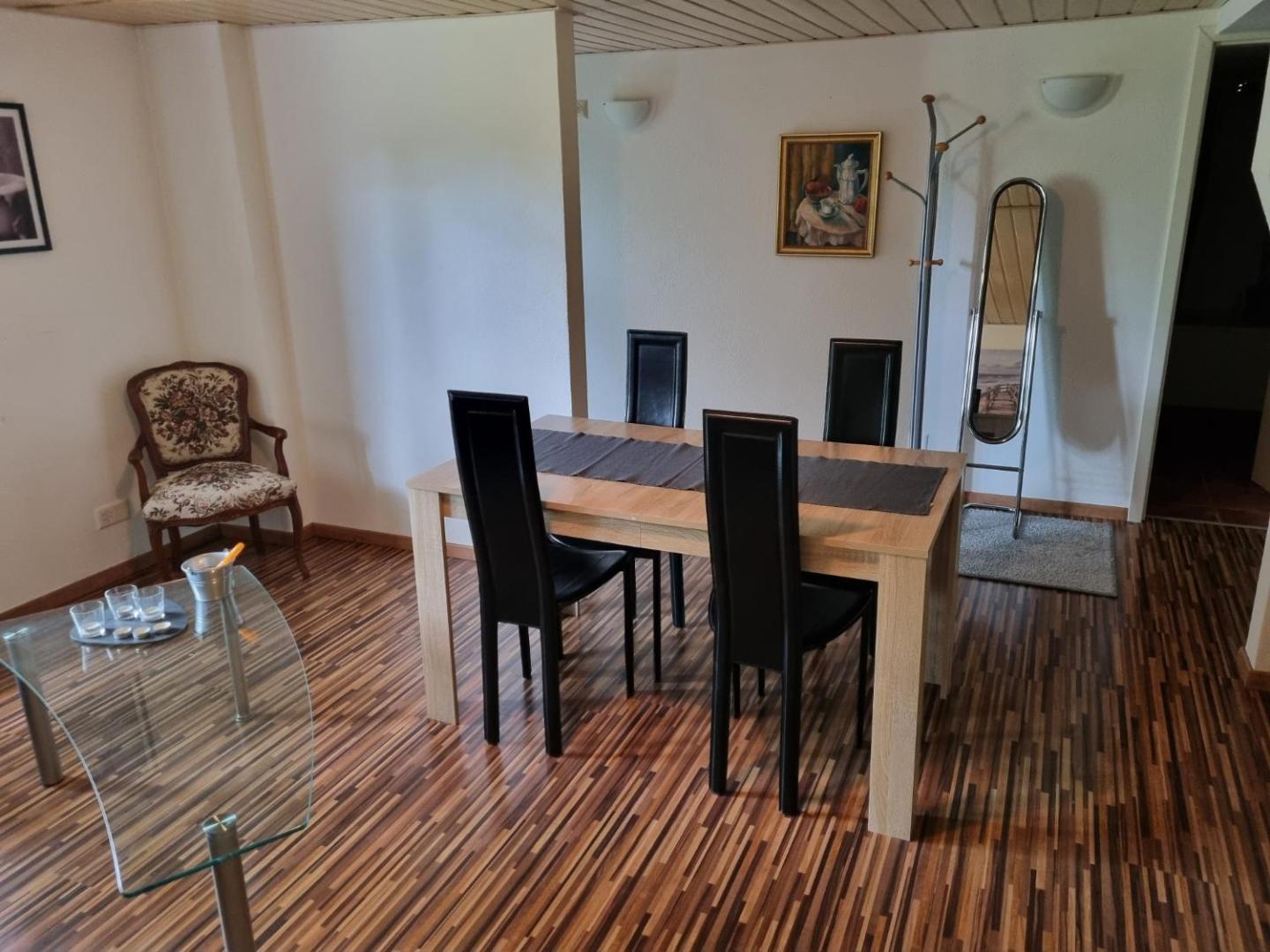 Fotografia 6: Studio im Grünen