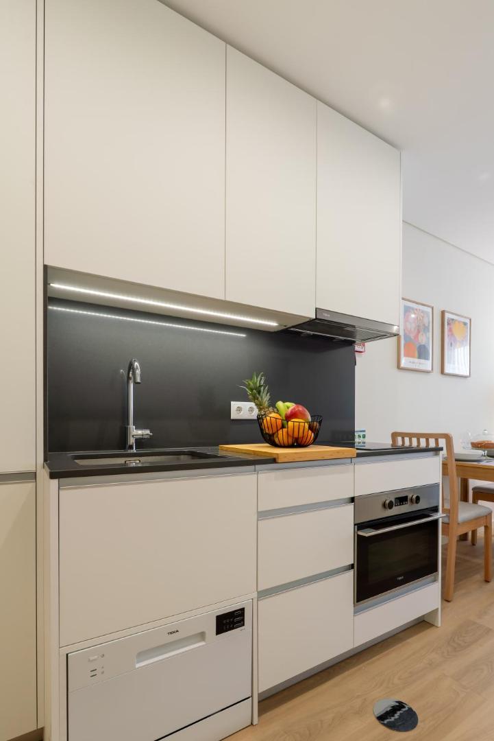Photo 6 : HostWise - Premium & Modern Building