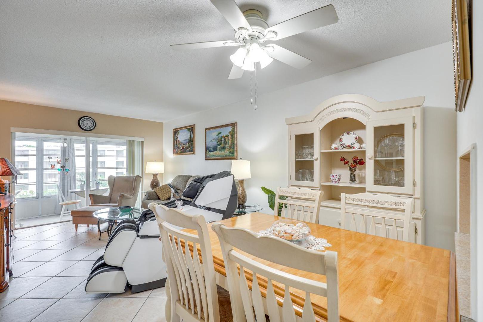 Fotografie 7: Pool Access, 9 Mi to Pompano Beach Breezy Condo!