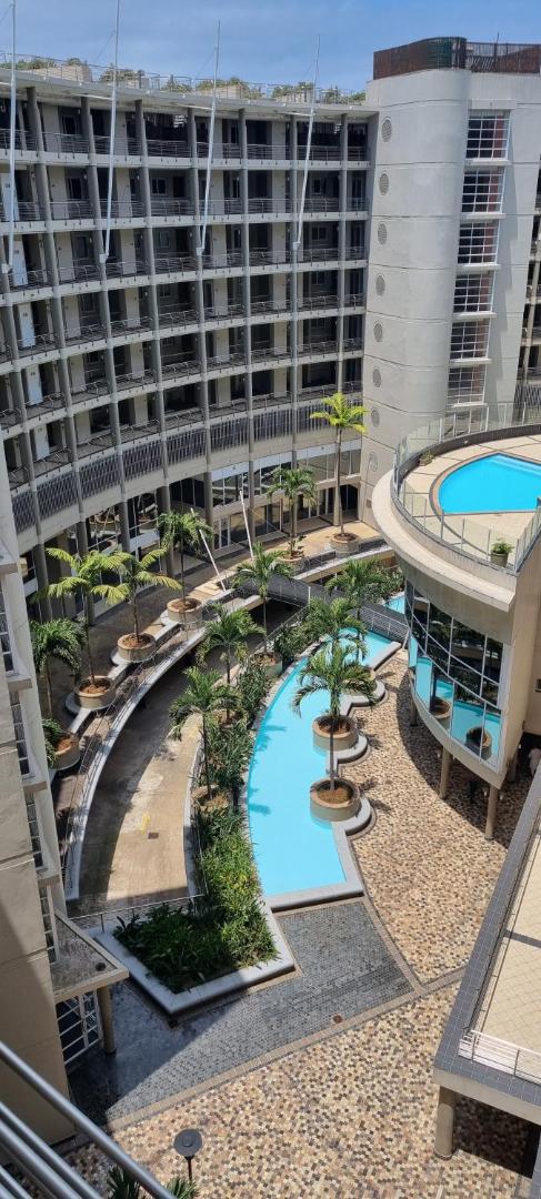 Foto 3: Accommodation Front - Spectacular 2 Bedroom with Canal Views Near Ushaka