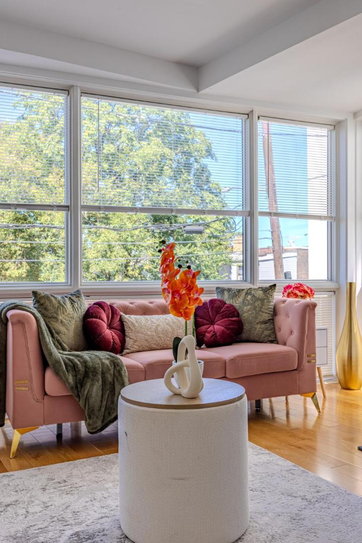 Fotografie 3: Stylish, Modern & Cozy