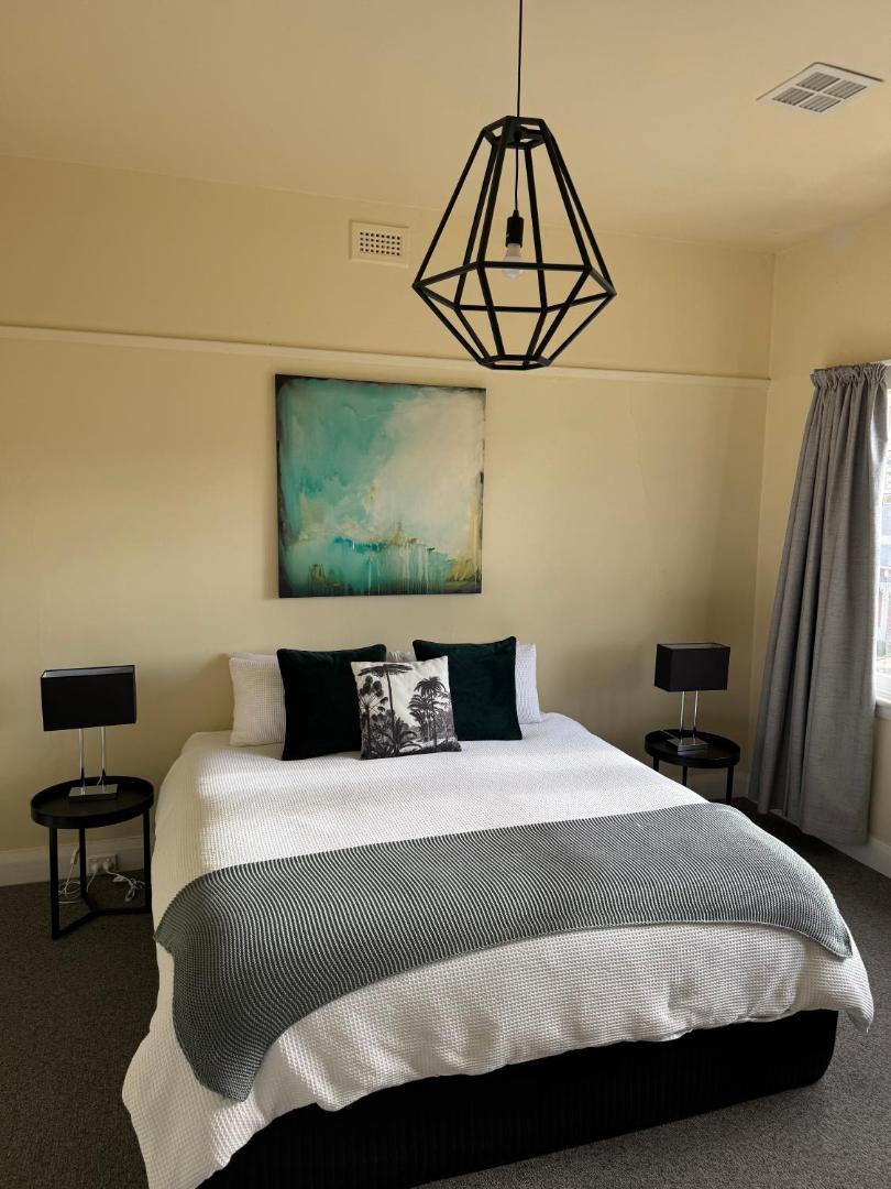 Fotografie 5: 11Eardley - 2bedroom house - Free parking - 3 minutes from CBD