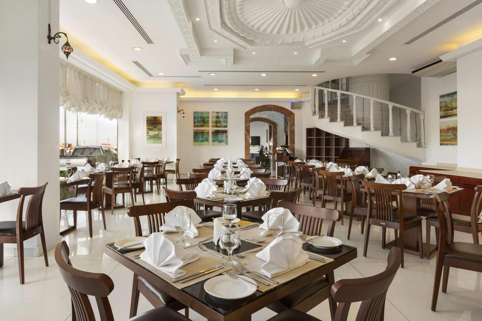 Billede 9: Ramada by Wyndham Beach Hotel Ajman
