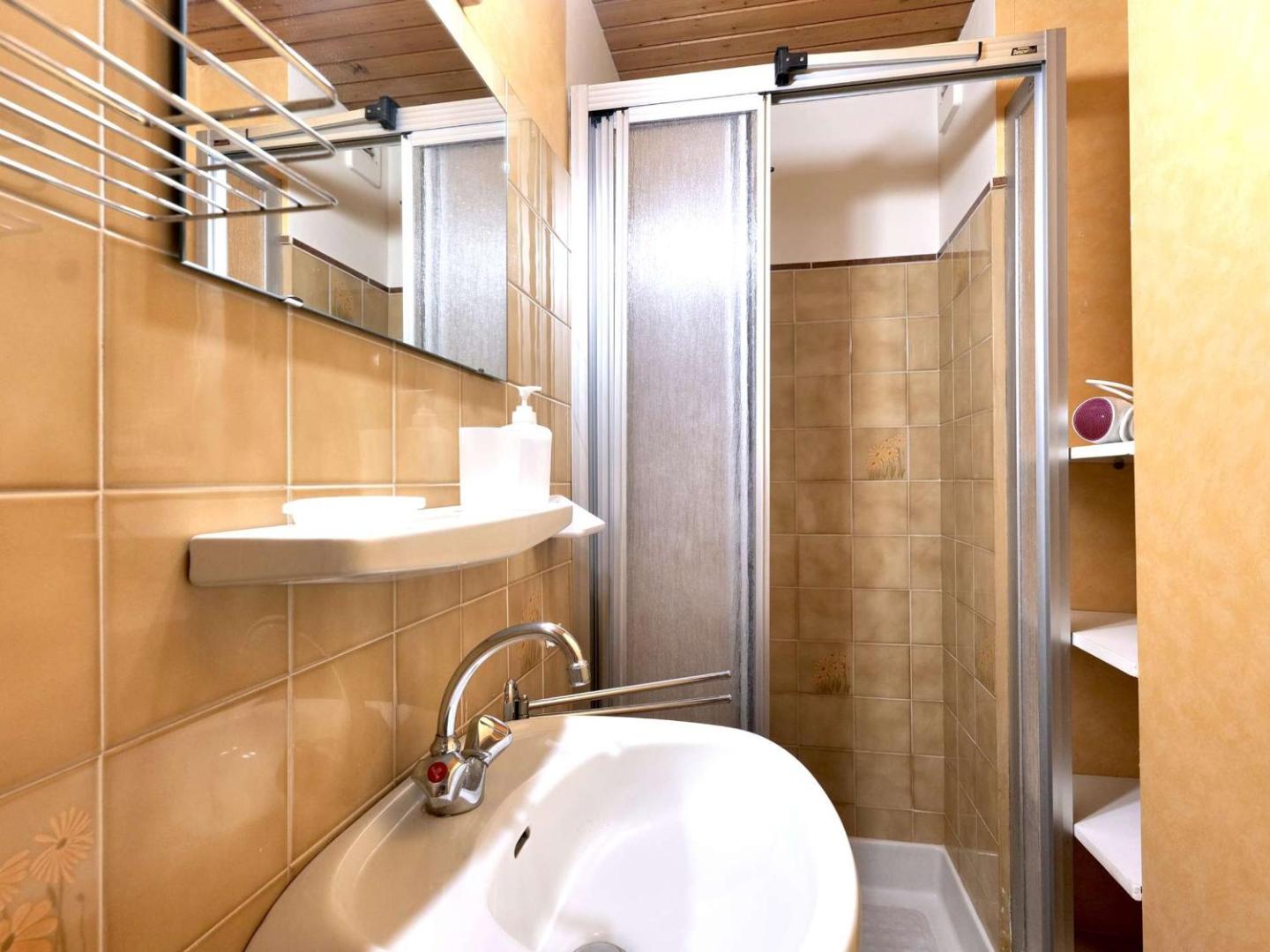 Studio + Cabine 27m² Sud - 4 pers, Grand Bornand, balcon, proche commerces et pistes - FR-1-458-120 photo 10